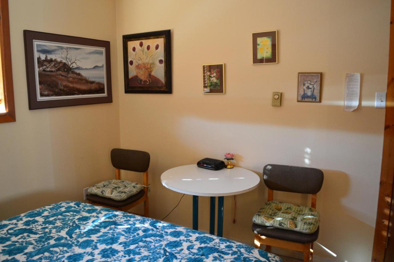 Estuary House Reflexology B&B Courtenay Exterior foto