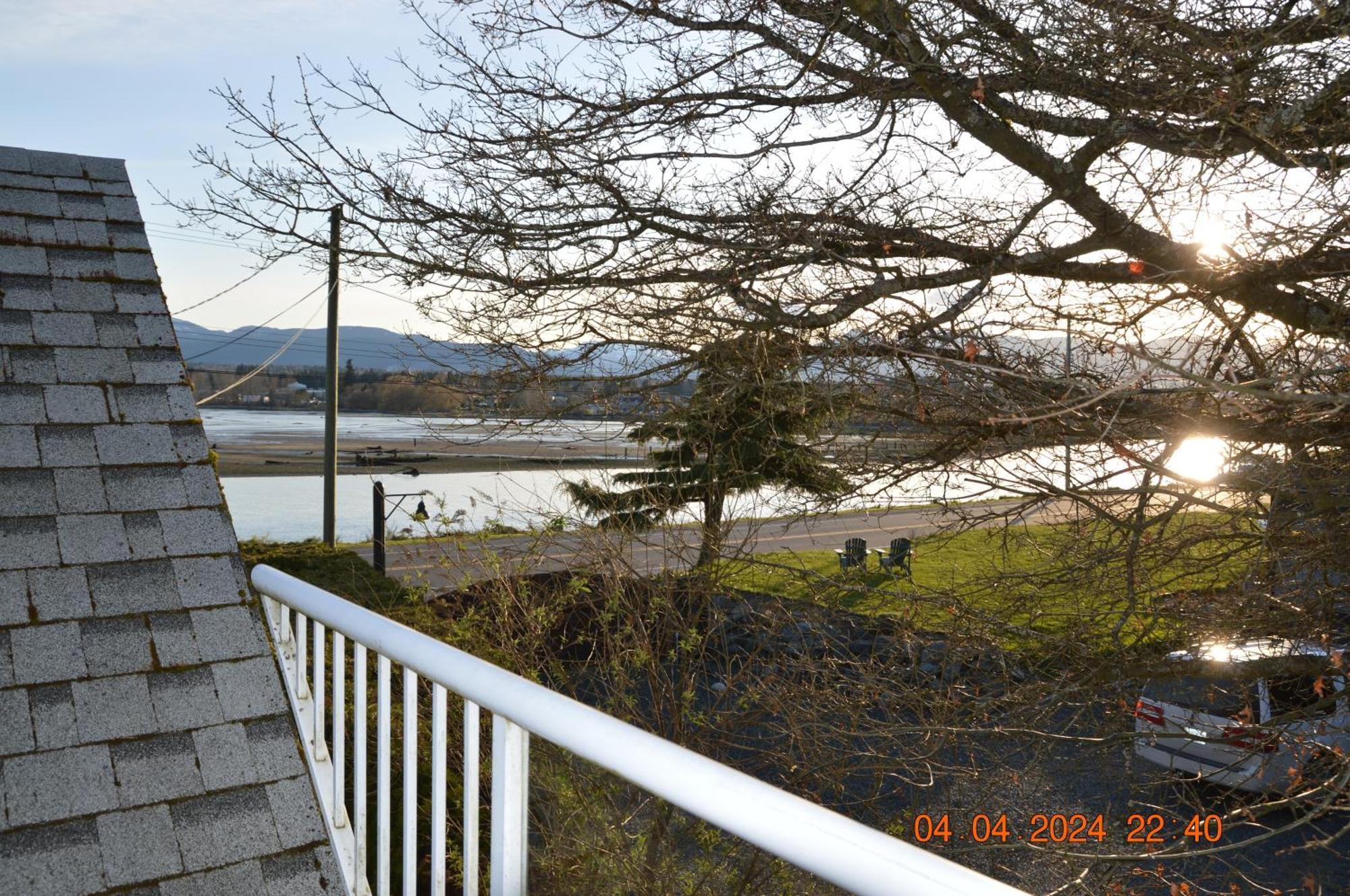 Estuary House Reflexology B&B Courtenay Exterior foto